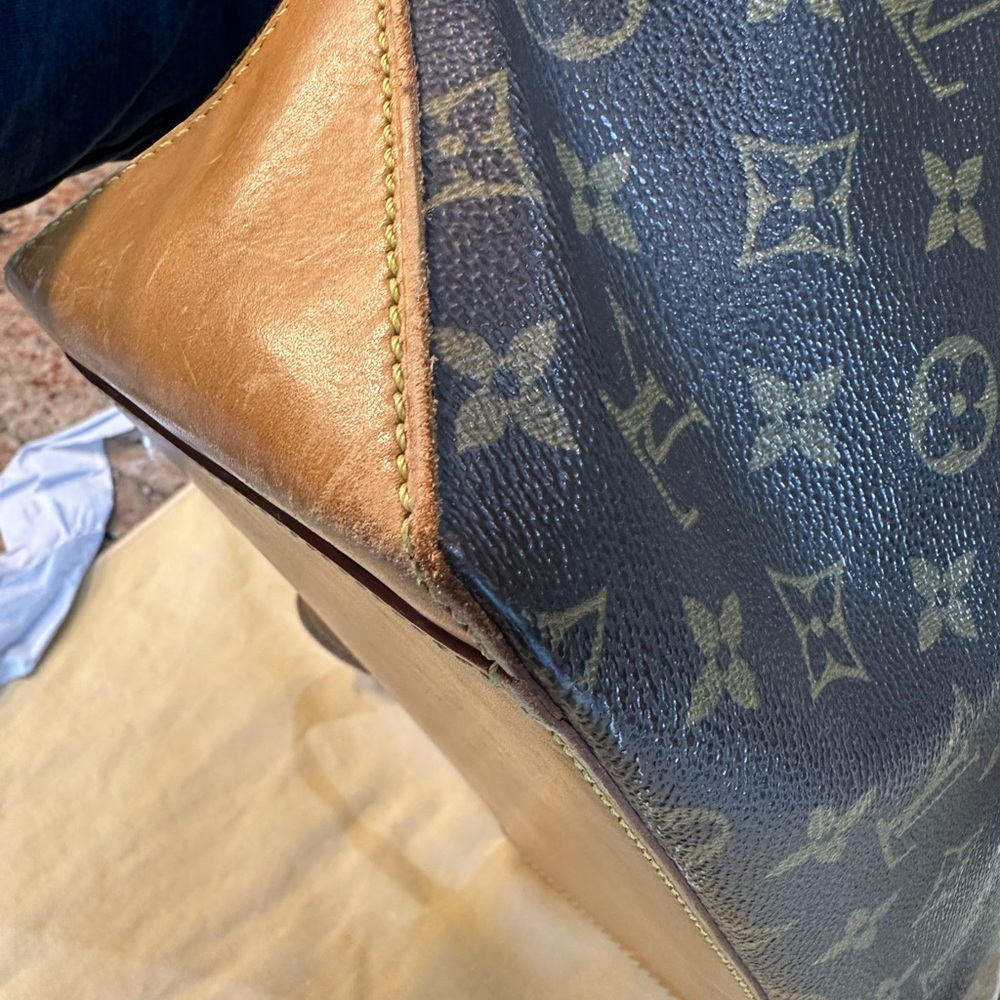 Louis Vuitton Monogram Canvas Tote in Brown and Tan Leather Trim - Picture 12 of 15